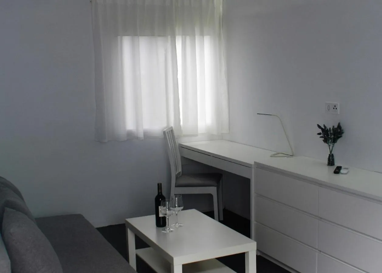 فندق مبيت وإفطار Comares Jingtu Wellness & Spa B&B